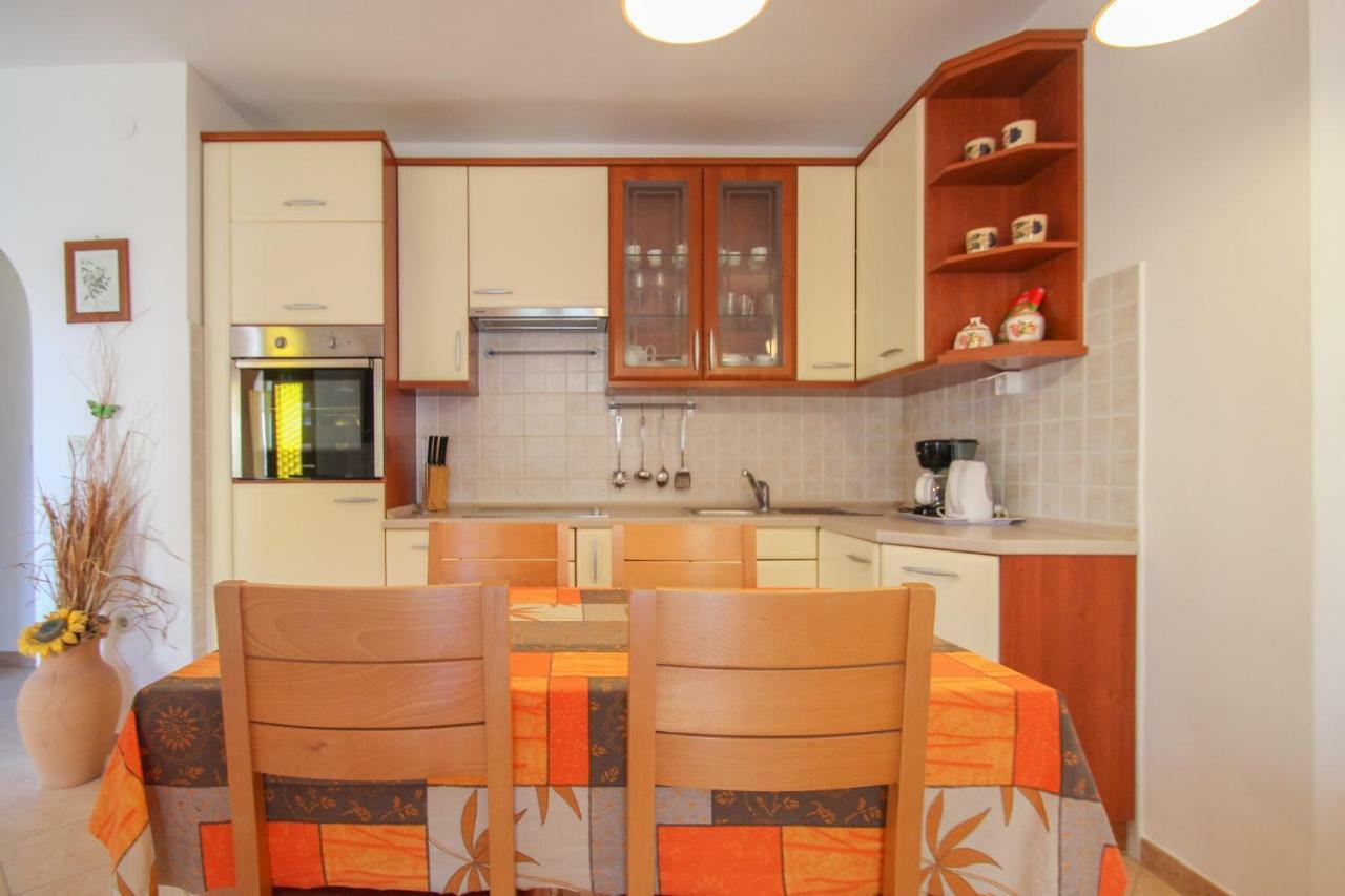 Apartamento Alenka Orange Novigrad Istria Exterior foto