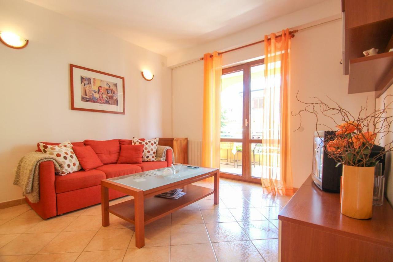 Apartamento Alenka Orange Novigrad Istria Exterior foto