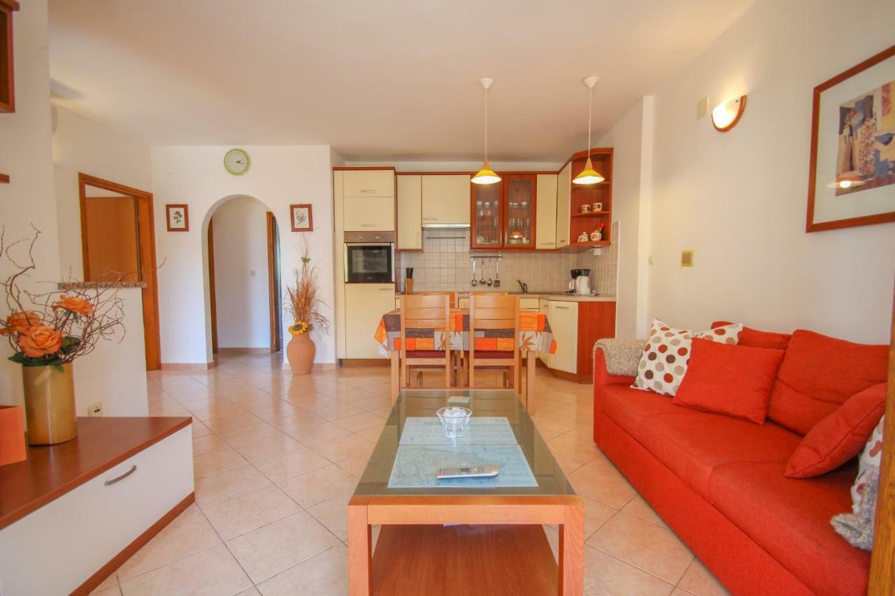 Apartamento Alenka Orange Novigrad Istria Exterior foto