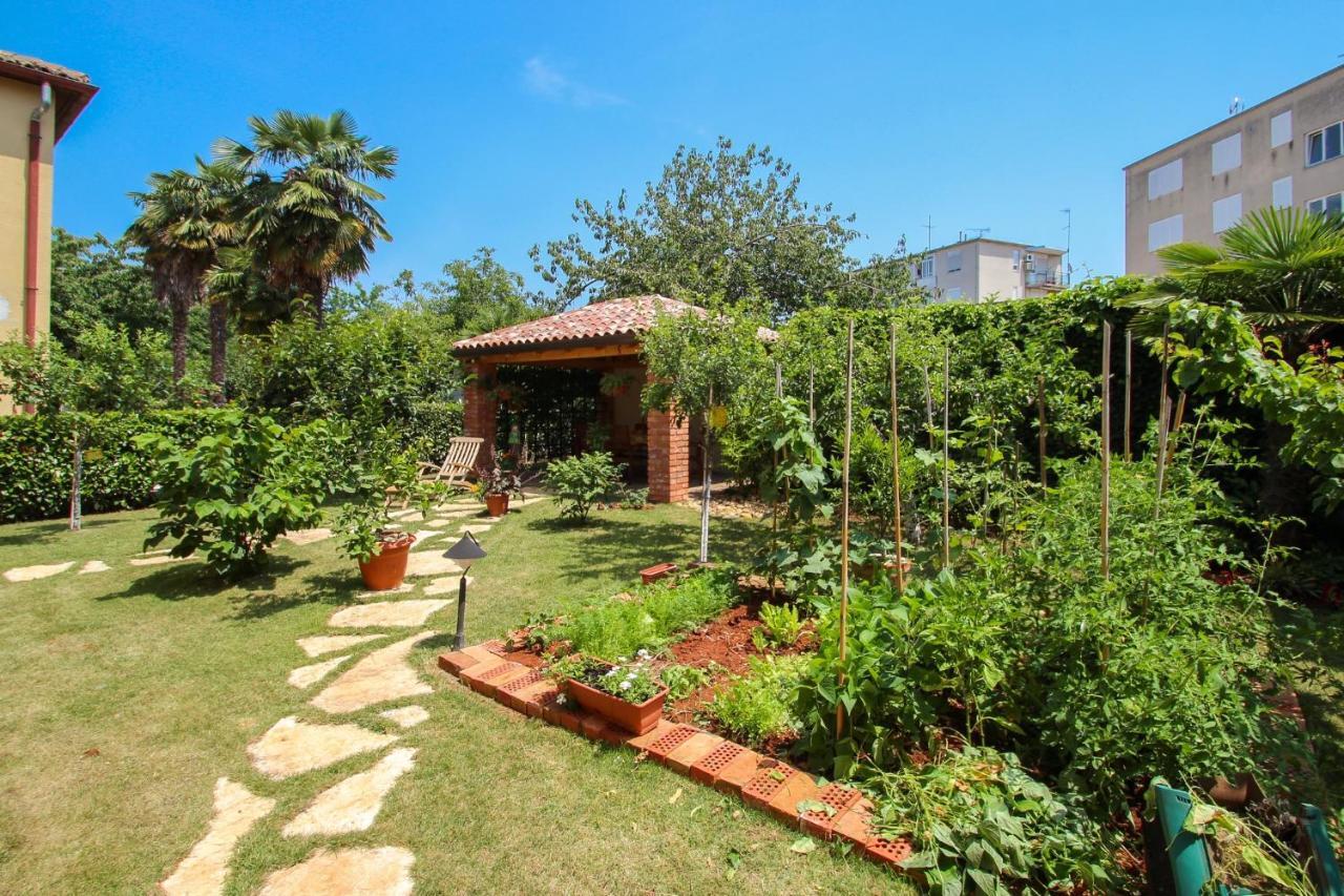 Apartamento Alenka Orange Novigrad Istria Exterior foto