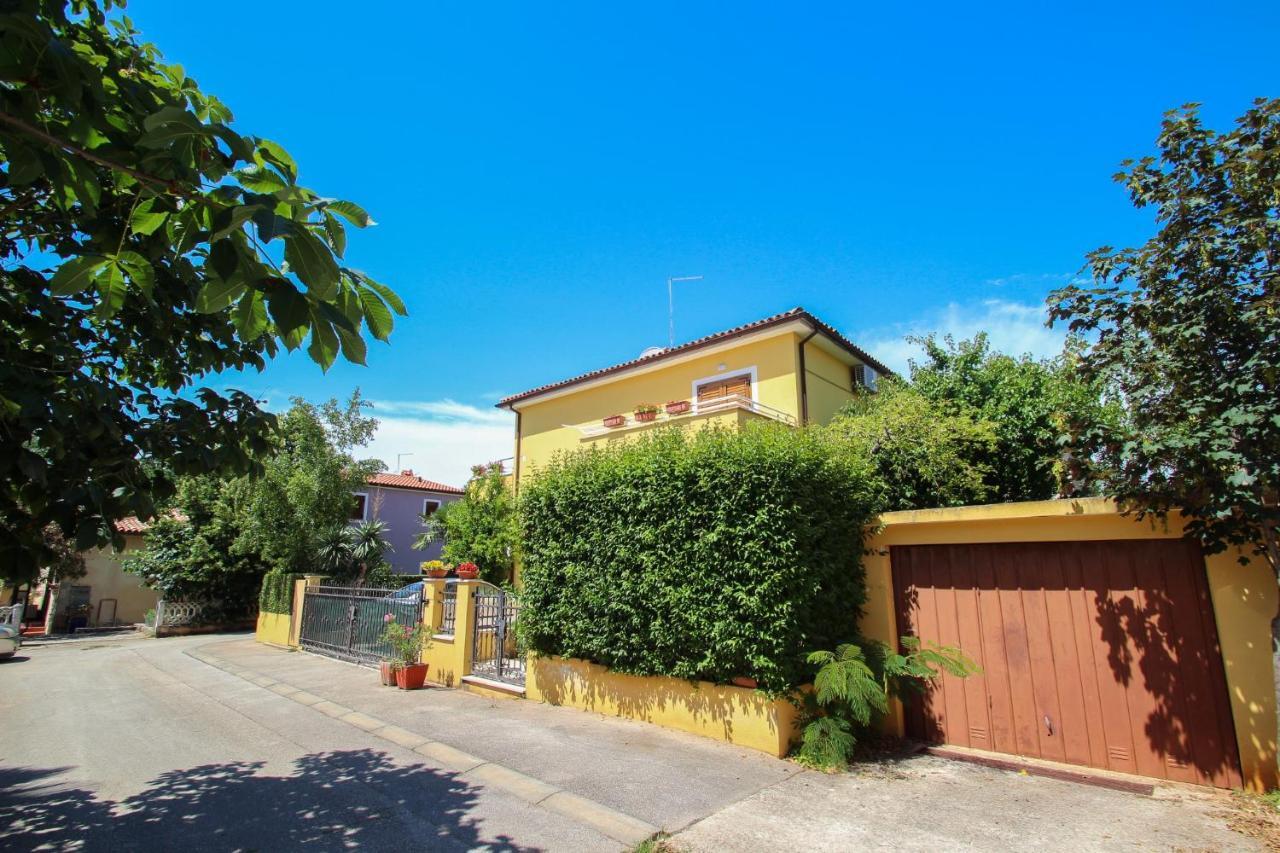 Apartamento Alenka Orange Novigrad Istria Exterior foto